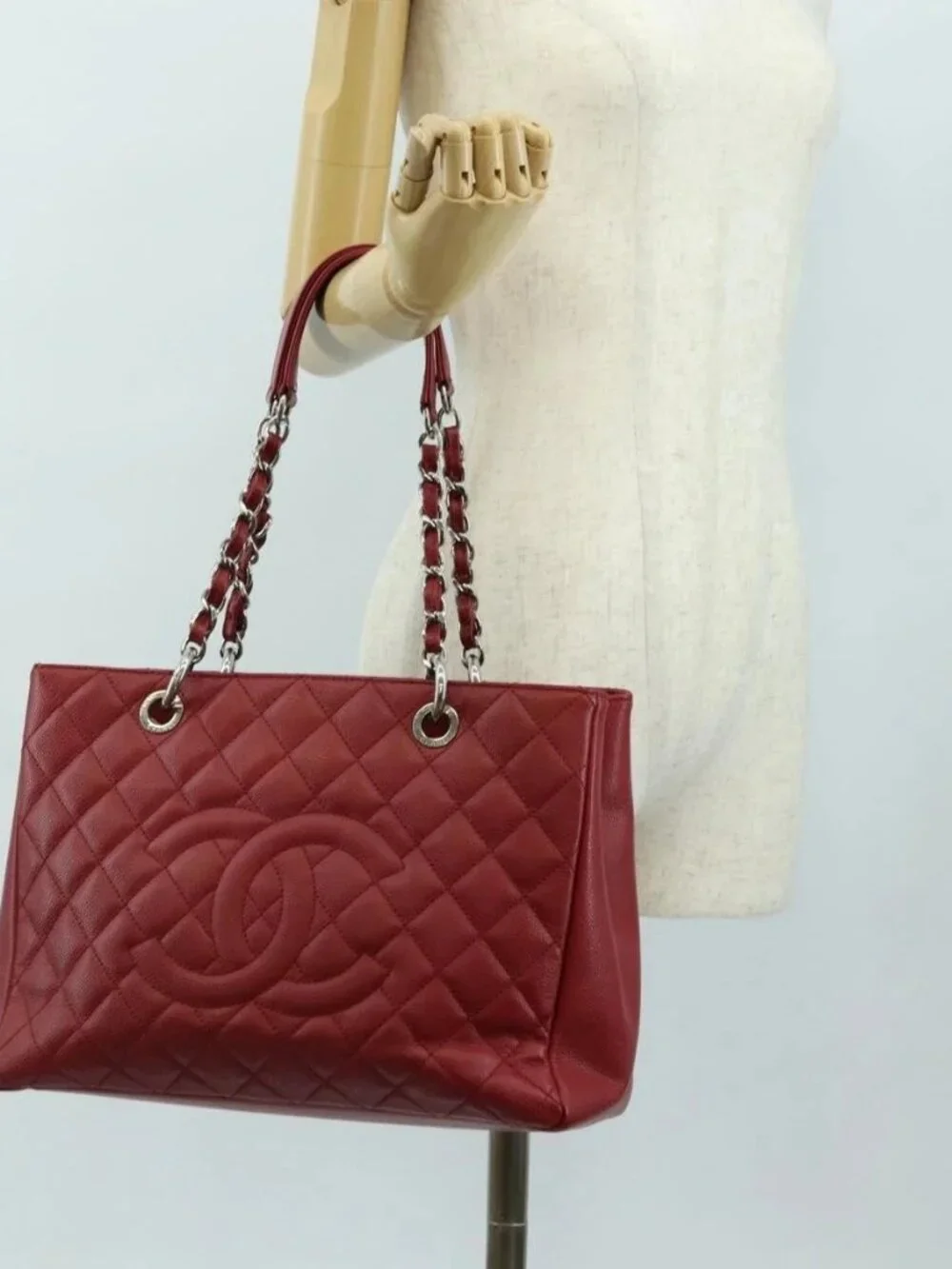 CHANEL GST Matelasse Chain Tote Bag Grained Calf Skin Red Silver CC Auth ep1...